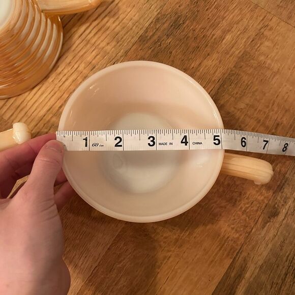 Fire King Set of Five Peach Lustre Ribbed Beehive Design Bowls with Handle - Picture 7 of 15